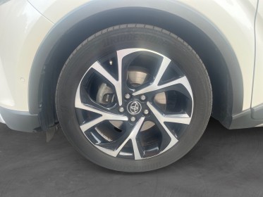 Toyota c-hr hybride 122h graphic entretiens toyota garantie constructeur occasion montreuil (porte de vincennes)(75)...