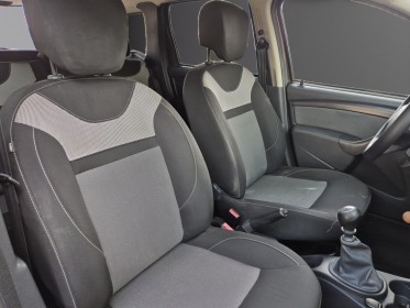 Dacia duster dci 110 4x2 black touch/camera recul/distrib fait/sans adblue/attelage/garantie 12 mois occasion simplicicar...