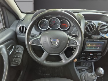 Dacia duster dci 110 4x2 black touch/camera recul/distrib fait/sans adblue/attelage/garantie 12 mois occasion simplicicar...