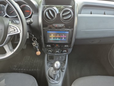 Dacia duster dci 110 4x2 black touch/camera recul/distrib fait/sans adblue/attelage/garantie 12 mois occasion simplicicar...