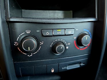 Peugeot 207 1.4 hdi 70ch idÉal jeune permis - entretien à jour - distribution  grosse révision réalisés occasion avignon...