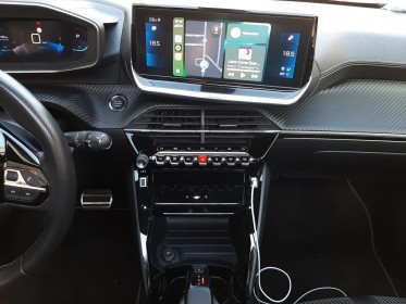Peugeot 2008 puretech 130 ss eat8 gt line entretien peugeot toit ouvrant caméra de recul attelage garantie 12 mois occasion...