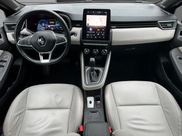 Renault clio v e-tech 140 - 21n // initiale paris // garantie premium 12 mois // toutes options // excellent état. // a voir...