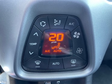 Toyota aygo mc18 1.0 vvt-i x-play entretien complet toyota premiere main garantie 12mois occasion simplicicar royan...