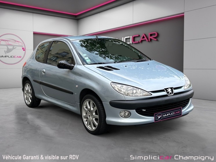 Peugeot 206 2.0e 16v s16 - climatisation automatique - peu kilométré - garantie 12 mois occasion champigny-sur-marne (94)... Peugeot 206 2.0e 16v s16 - climatisation automatique - peu kilométré - garantie 12 mois occasion champigny-sur-marne (94)...