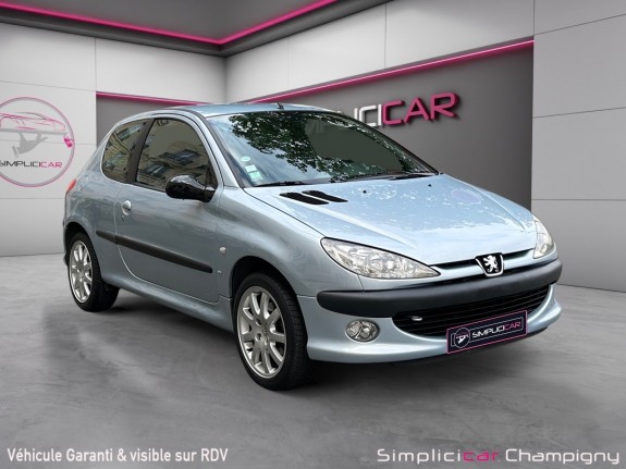 Peugeot 206 2.0e 16v s16 - climatisation automatique - peu kilométré - garantie 12 mois occasion champigny-sur-marne (94)...