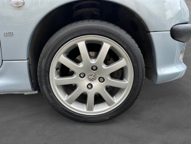 Peugeot 206 2.0e 16v s16 - climatisation automatique - peu kilométré - garantie 12 mois occasion champigny-sur-marne (94)...