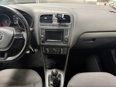 Volkswagen polo 1.2 tsi 90 bmt confortline - garantie 12 mois occasion simplicicar lyon ouest simplicicar simplicibike france