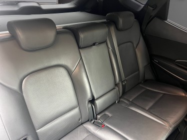 Hyundai santa fe 2.2 crdi 197 4wd executive 7pl a, intérieur cuir, sièges et volant chauffant, garantie 12 mois. occasion...