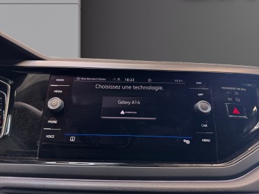 Volkswagen polo 1.0 tsi 95 ss dsg7 r-line virtual cockpit - iq light - camera - carplay - keyless go - sieges chauffants...
