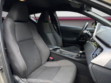 Toyota c-hr hybride my20 1.8l dynamic / caméra de recul / apple carplay / siège, chauffant / garantie, 12 mois occasion...