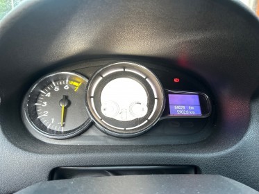 Renault megane iii coupe tce 115 energy eco2 intens, camera de recul, entretiens renault, garantie 12 mois occasion...