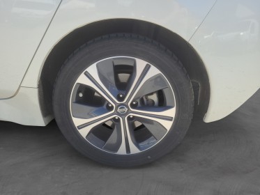 Nissan leaf electrique 40kwh n-connecta occasion simplicicar frejus  simplicicar simplicibike france