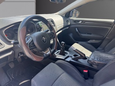 Renault megane iv berline dci 90 energy life/ radar de recul / carplay / rÉgulateur de vitesse occasion paris 17ème...