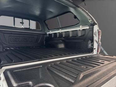 Isuzu d-max n60 space cab 1.9 164 ch 4x4 bva b keyless go - camera - carplay - hard top - sieges chauffants occasion...