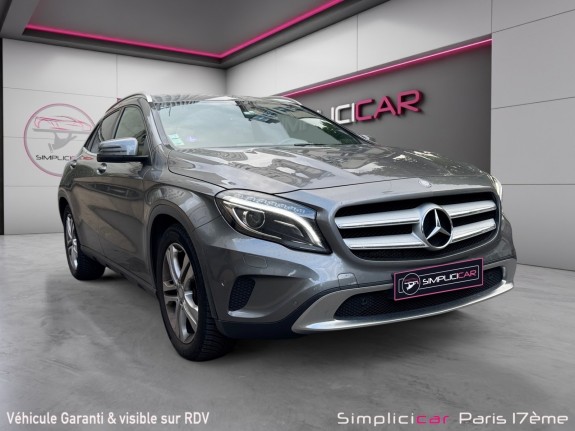 Mercedes classe gla 200 sensation 7-g dct a / camÉra de recul / carplay / entretien / garantie 12 mois occasion paris 17ème...