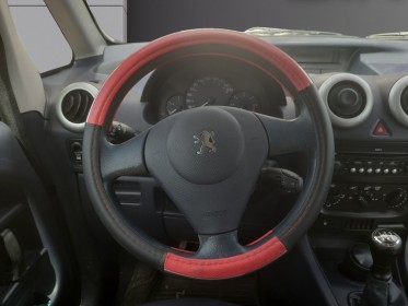 Peugeot 1007 1.4 hdi 70ch blue lion trendy occasion simplicicar frejus  simplicicar simplicibike france