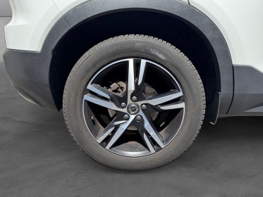 Volvo xc40 t3 163 ch geartronic 8 r-design / carplay / camÉra  de recul /  entretien volvo /  garantie 12 mois occasion...