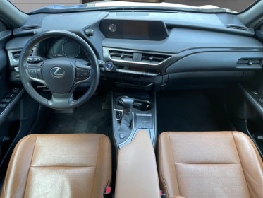 Lexus ux 250h luxe 4wd luxe 1 main occasion simplicicar tours  simplicicar simplicibike france