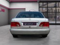 Mercedes benz e280  avangarde - toit ouvrant - sièges en cuire à mémoires électriques chauffant occasion...