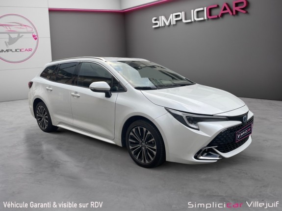 Toyota corolla touring sports hybride my22 122h design, caméra de recul, sièges av chauffants, charge induction ,...