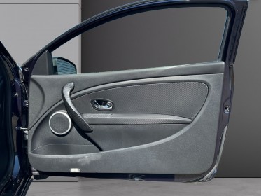 Renault megane iii coupe rs 2.0 265 red bull racing rb8 - rs monitor - rÉcaro - garantie 12 mois occasion simplicicar nimes...