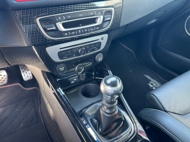 Renault megane iii coupe rs 2.0 265 red bull racing rb8 - rs monitor - rÉcaro - garantie 12 mois occasion simplicicar nimes...