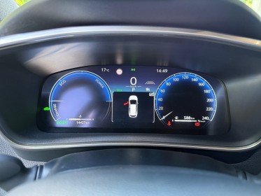 Toyota corolla touring sports hybride pro nouve pro hybride 140ch dynamic business  / carplay / entretien toyota occasion...
