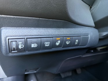 Toyota corolla touring sports hybride pro nouve pro hybride 140ch dynamic business  / carplay / entretien toyota occasion...