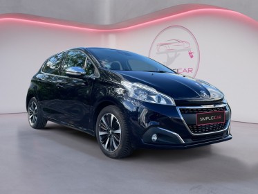 Peugeot 208 110ch ss bvm6 tech edition/ carplay/ 1 ère main / entretien peugeot / caméra de recul occasion simplicicar...