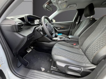 Peugeot 2008 bluehdi 130 ss eat8 roadtrip occasion simplicicar limoges  simplicicar simplicibike france