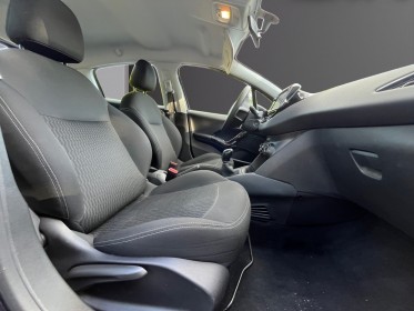 Peugeot 208 bluehdi 100ch active - garantie 12mois - historique d'entretien - ideale jeune permis - faible kilometrage...
