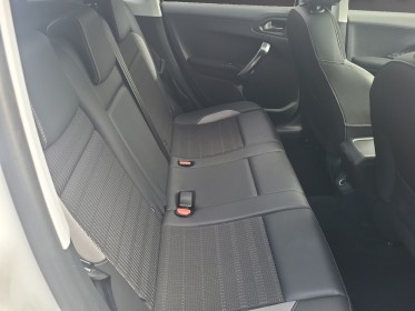 Peugeot 2008 1.2 puretech 110ch ss eat6 allure//garantie 12 mois// occasion simplicicar lille  simplicicar simplicibike france