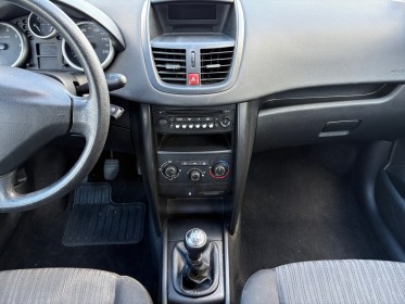 Peugeot 207 urban 1.4e 80 ch climatisation occasion simplicicar orgeval  simplicicar simplicibike france