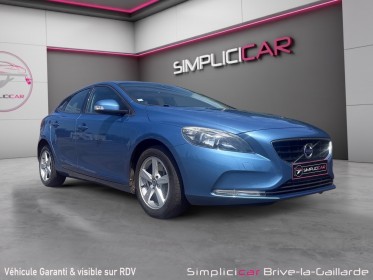 Volvo v40 d2 120 momentum geartronic a occasion simplicicar brive la gaillarde  simplicicar simplicibike france