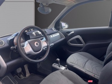 Smart fortwo cabrio smart electric drive avec batterie entretien mercedes radio/mp3 vitres Électriques garantie 12 mois...