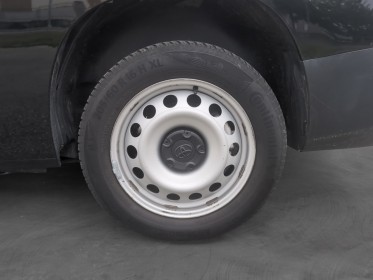 Toyota proace city fourgon rc21 long 1.5l 130 d-4d bvm6 active-sieges arrieres rabattables-attache remorque-garantie 12......