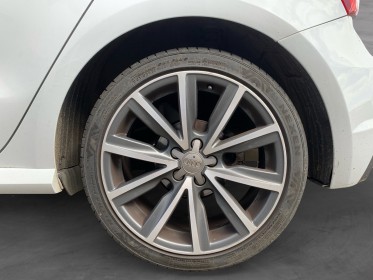 Audi a1 sportback 1.6 tdi 116 s line/garantie 12 mois /radars de recul / occasion toulouse (31) simplicicar simplicibike france