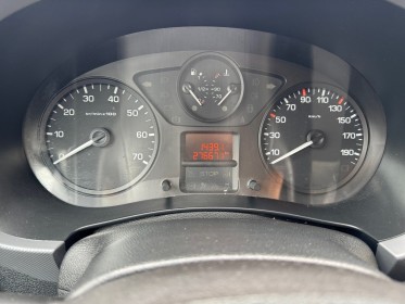 Citroen berlingo fourgon m bluehdi 100 ss business  barre de toit  crochet d'attelage  régulateur de vitesse  garantie 3...