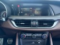 Alfa romeo stelvio 2.2 210 ch q4 at8 lusso garantie 12 mois toit ouvrant / carplay / sieges volant chauff / camera occasion...