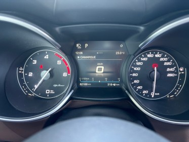Alfa romeo stelvio 2.2 210 ch q4 at8 lusso garantie 12 mois toit ouvrant / carplay / sieges volant chauff / camera occasion...