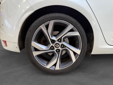 Renault megane iv berline tce 205 energy edc gt toit ouvrant garantie 12mois occasion simplicicar bretigny-sur-orge...