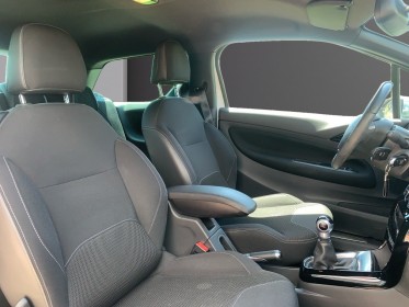 Ds ds 3 bluehdi 100 ss bvm5 connected chic / entretien complet / garantie 12 mois occasion simplicicar perpignan  simplicicar...