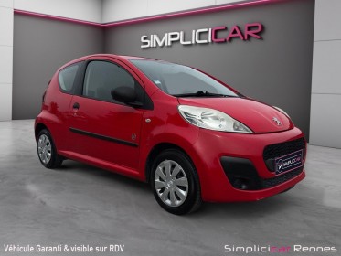 Peugeot 107 1.0 68ch série 64 - moteur à chaine toyota - clim occasion simplicicar rennes simplicicar simplicibike france