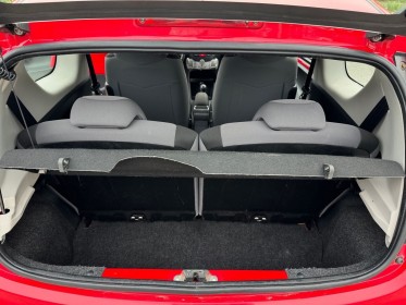 Peugeot 107 1.0 68ch série 64 - moteur à chaine toyota - clim occasion simplicicar rennes simplicicar simplicibike france