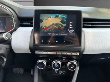 Renault clio v e-tech 140 limited - caméra recul - carplay - garantie 12 mois occasion simplicicar nimes - rb auto...