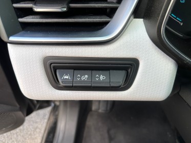 Renault clio v e-tech 140 limited - caméra recul - carplay - garantie 12 mois occasion simplicicar nimes - rb auto...