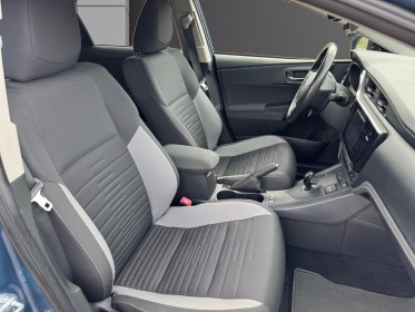 Toyota auris business hybride 136h design business occasion simplicicar coeur d'yvelines - auto expo 78 simplicicar...