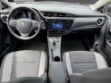 Toyota auris business hybride 136h design business occasion simplicicar coeur d'yvelines - auto expo 78 simplicicar...