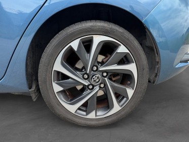 Toyota auris business hybride 136h design business occasion simplicicar coeur d'yvelines - auto expo 78 simplicicar...